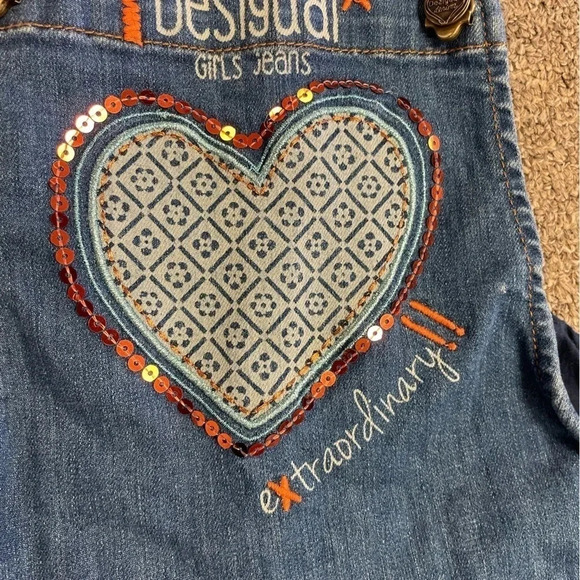 Desigual Girls Overalls Pubill Faded Printed Sequins Size 5-6 - Picture 11 of 12